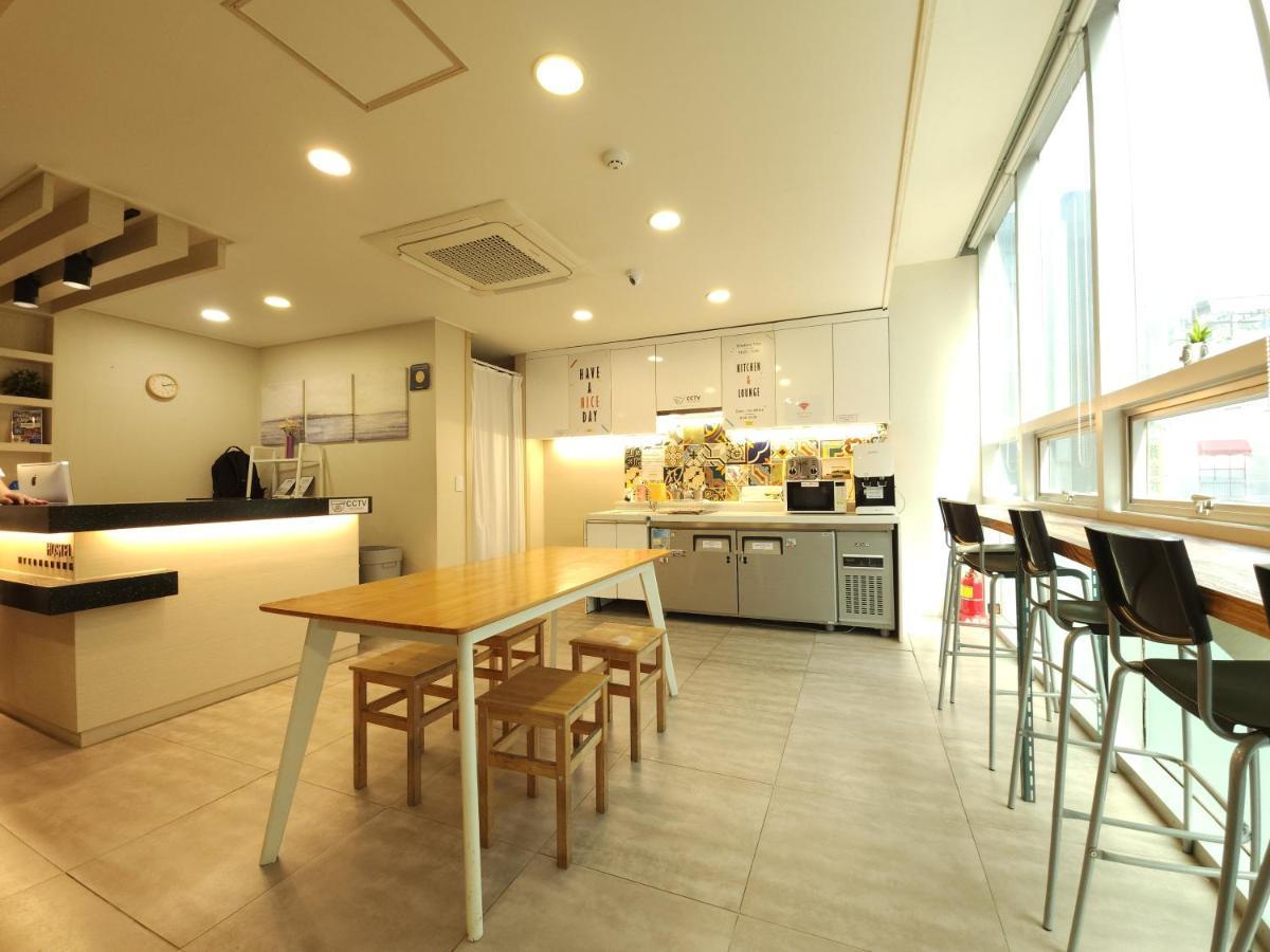סיאול Oyo Hostel Myeongdong 1 מראה חיצוני תמונה