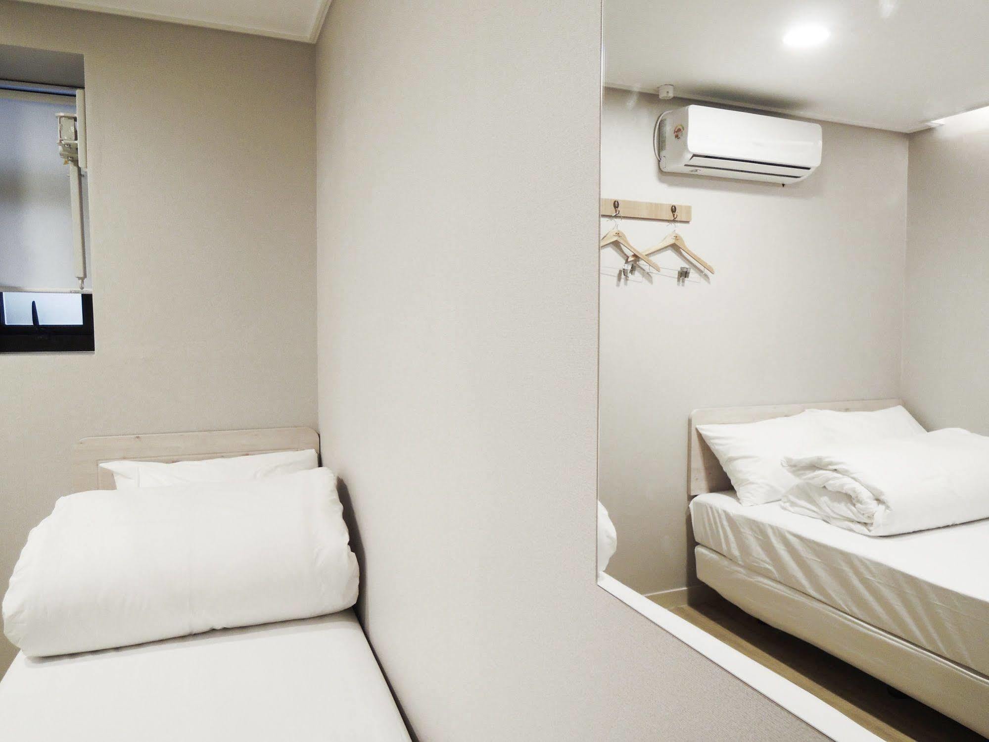 סיאול Oyo Hostel Myeongdong 1 מראה חיצוני תמונה